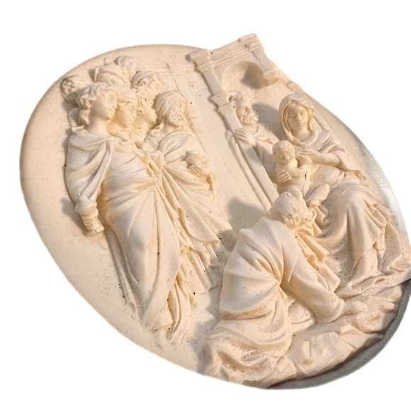 Italian Decorative Plate - Picture 1 of 7